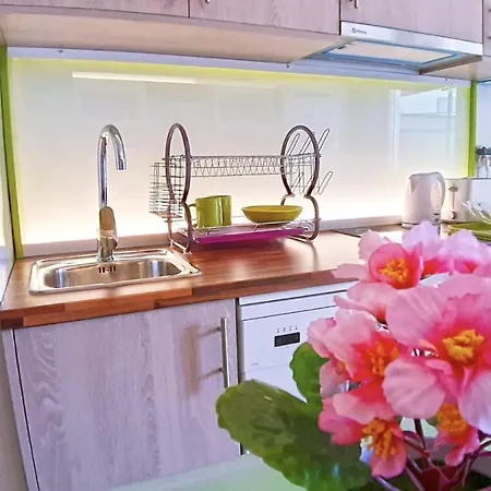 Appartamento Comodoro 50Mt Seafront And View Garden Wi-Fi Free Los Cristianos (Tenerife)