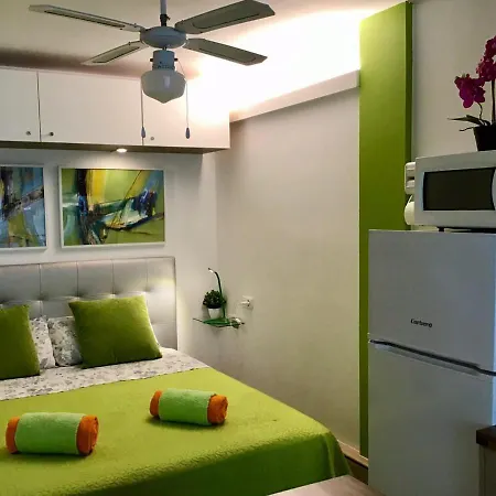 Comodoro 50Mt Seafront And View Garden Wi-Fi Free Los Cristianos (Tenerife)